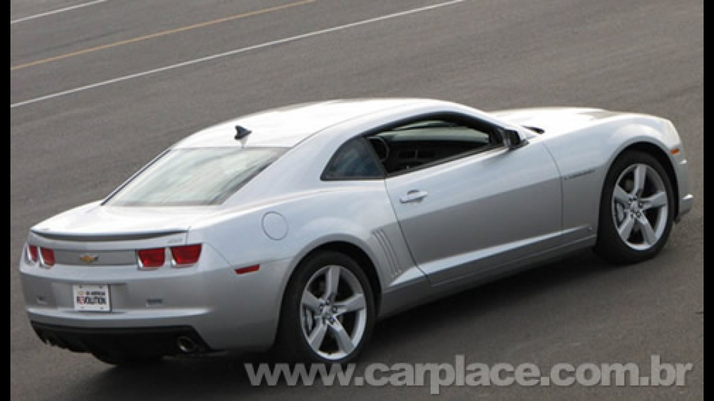 Divulgadas fotos do Novo Chevrolet Camaro SS com motor V8 de 422 cavalos