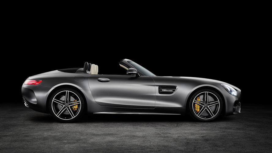 2018 Mercedes-AMG GT Roadster