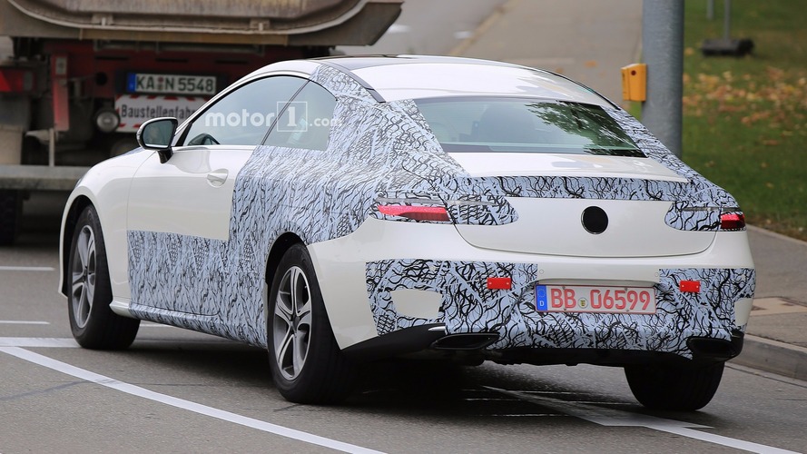 2018 Mercedes E-Class Coupe spy photo