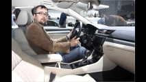 Genf 2015: Sitzprobe im Skoda Superb