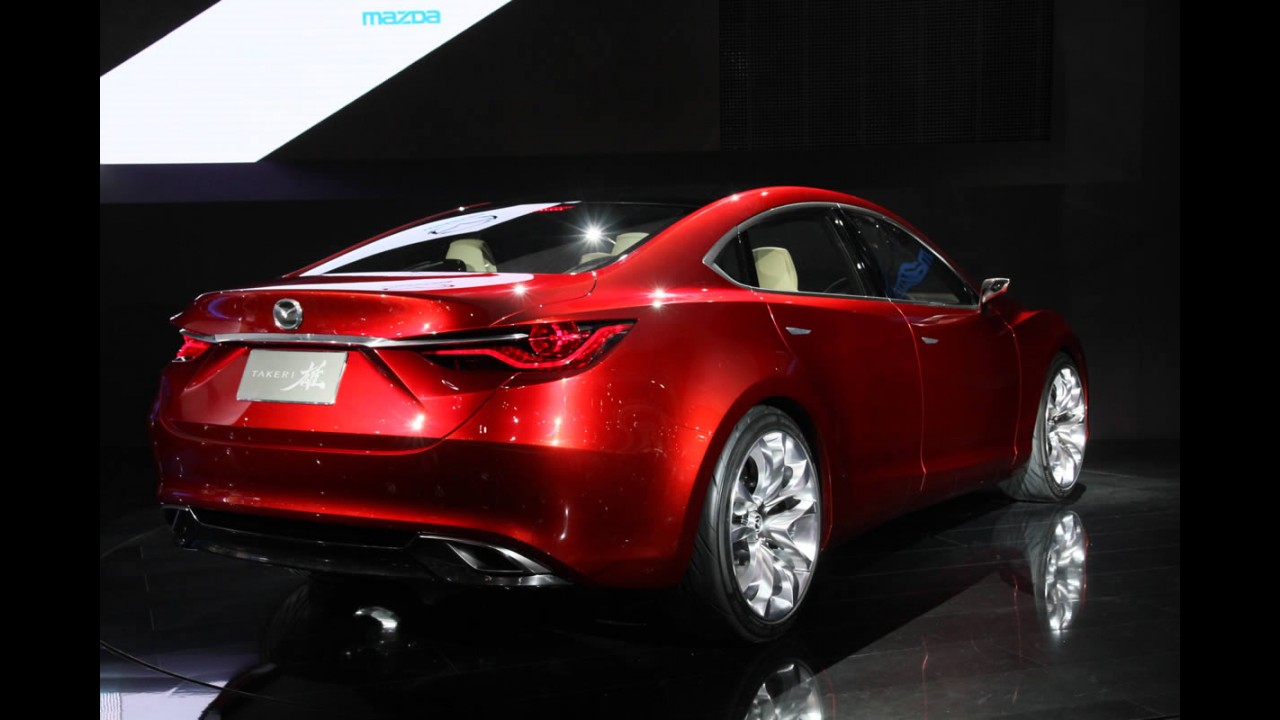 Salão de Tóquio: Mazda Takeri ao vivo - Conceito antecipa Novo Mazda6