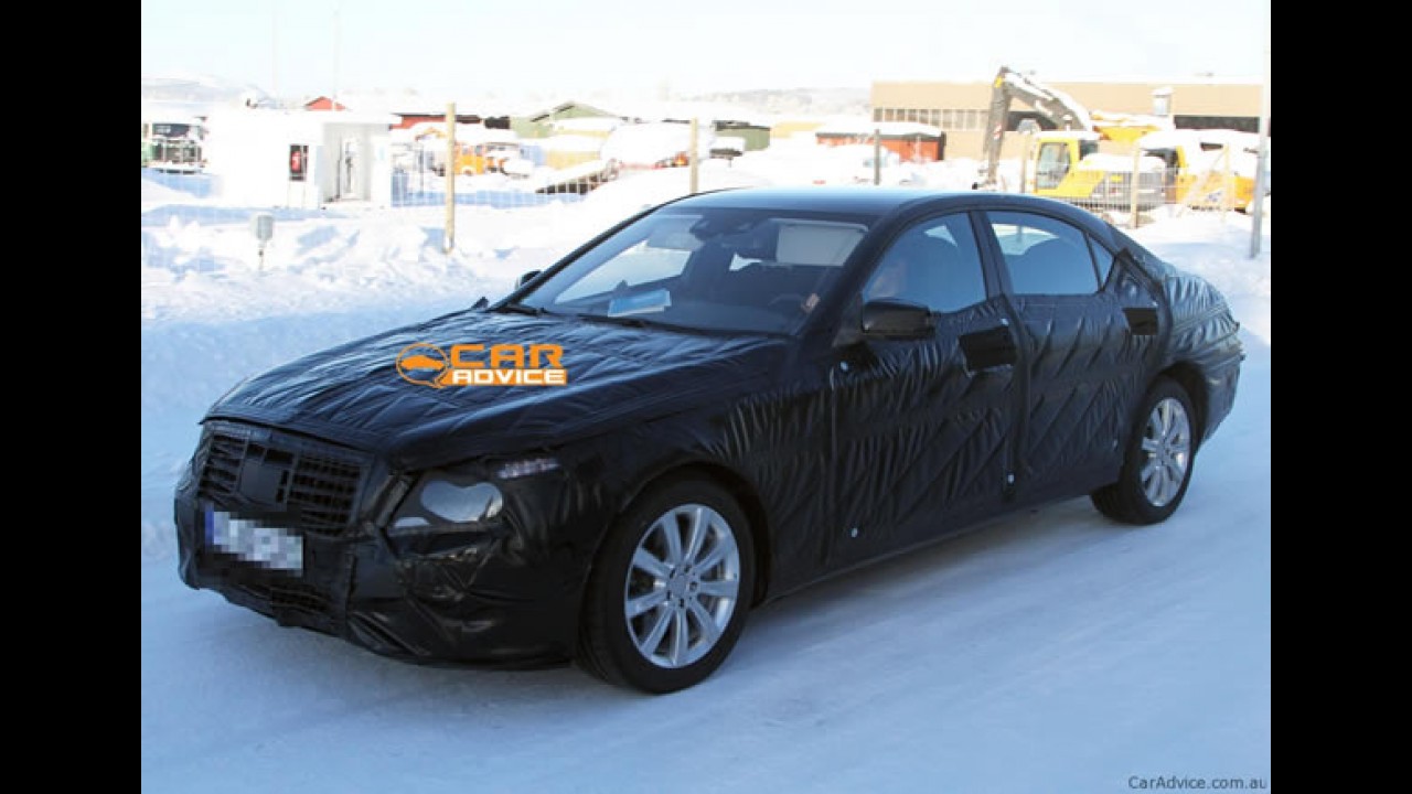 Futuro Mercedes Classe S é flagrado em testes no gelo