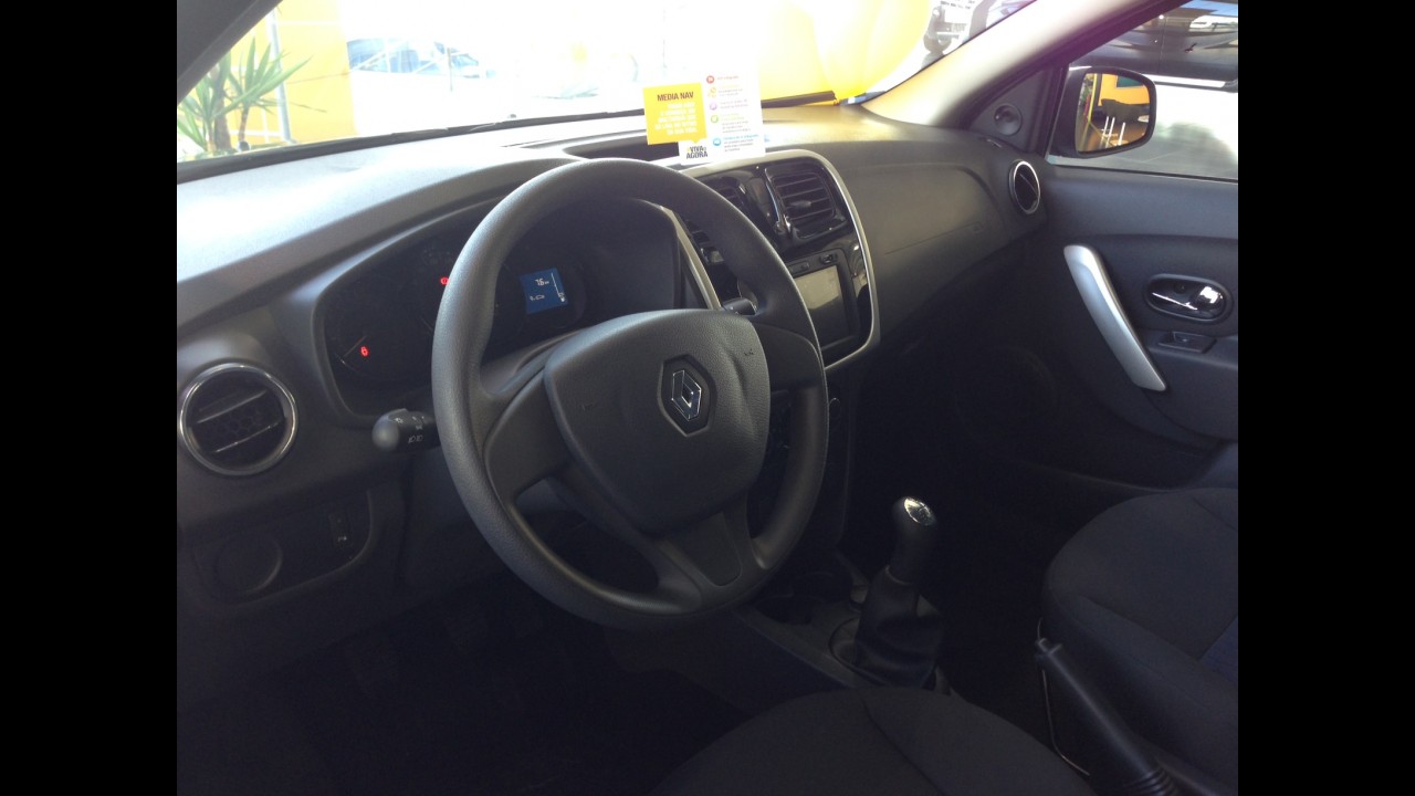 Novo Renault Sandero já é vendido com sobrepreço de até R$ 2 mil