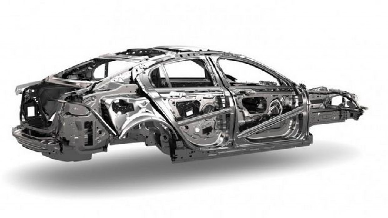 Rival do BMW Série 3, Jaguar XE será apresentado no dia 8 de setembro