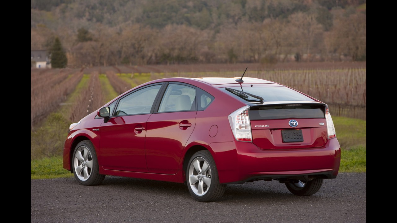 Toyota estuda possibilidade de produzir híbrido Prius no Brasil