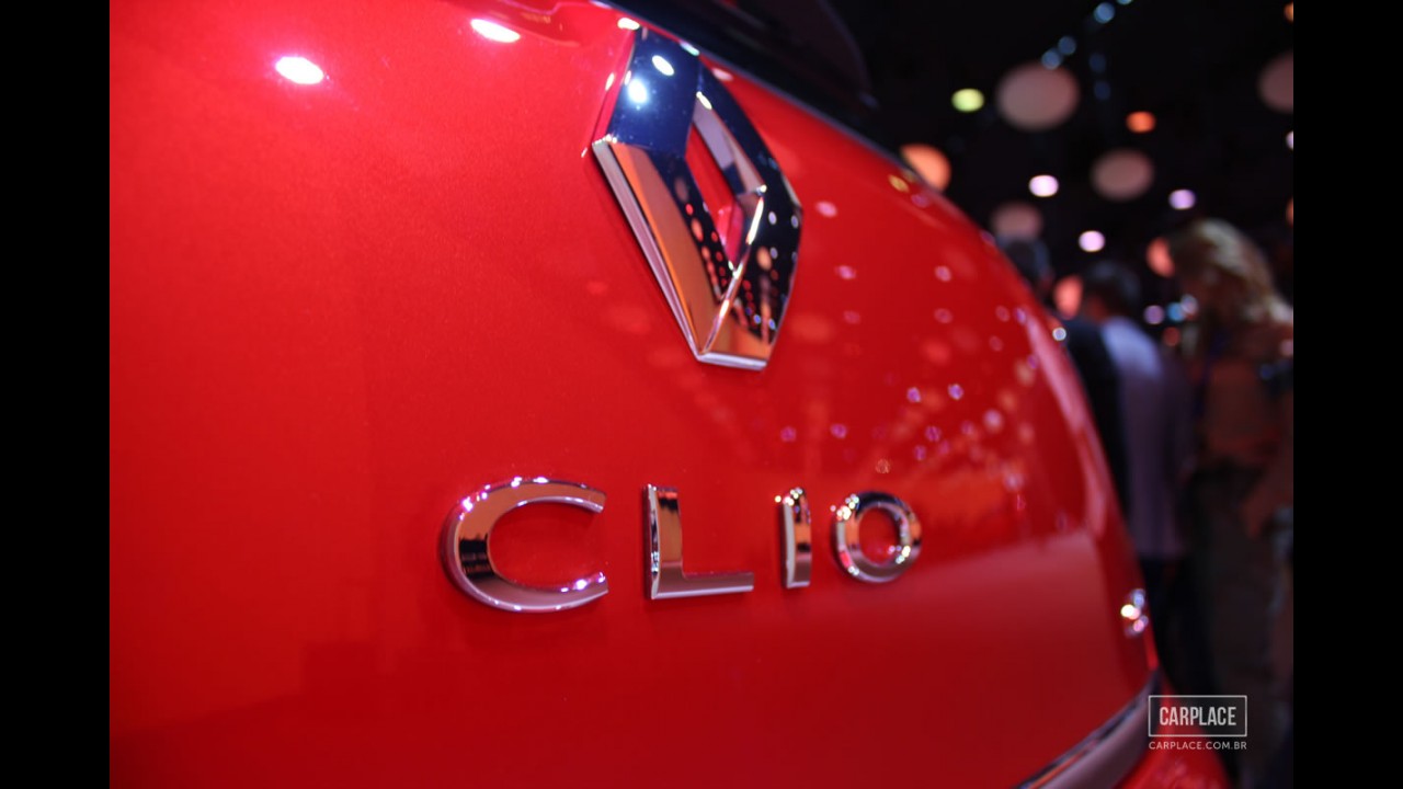 Salão de Paris: Novo Renault Clio Estate ao vivo