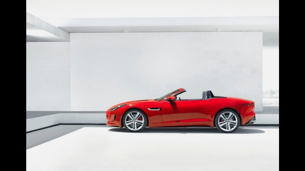 Jaguar F-Type é revelado por inteiro - Imagens do modelo vazaram na rede