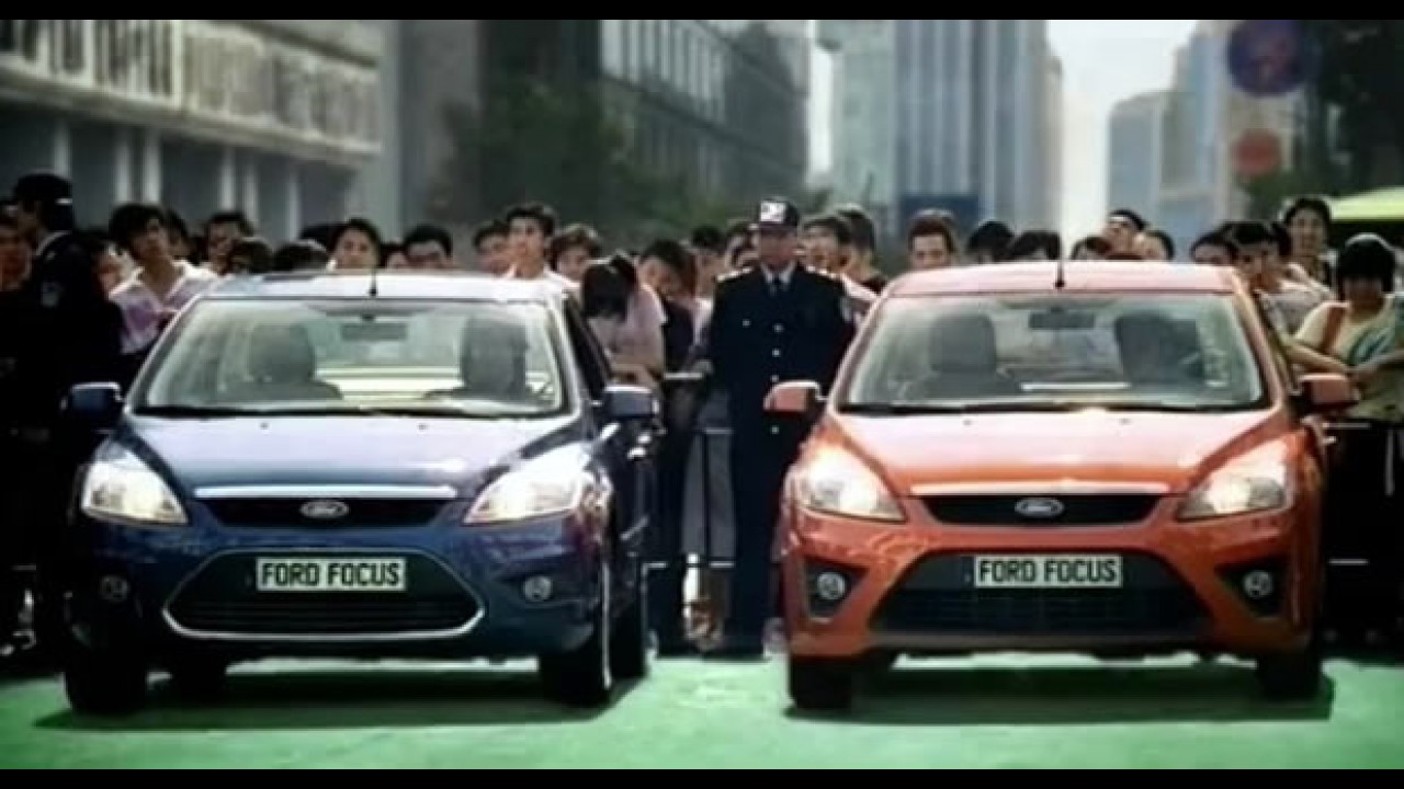 Ford Focus deve ganhar facelift em breve no Brasil - Flagra na Argentina revela visual chinês