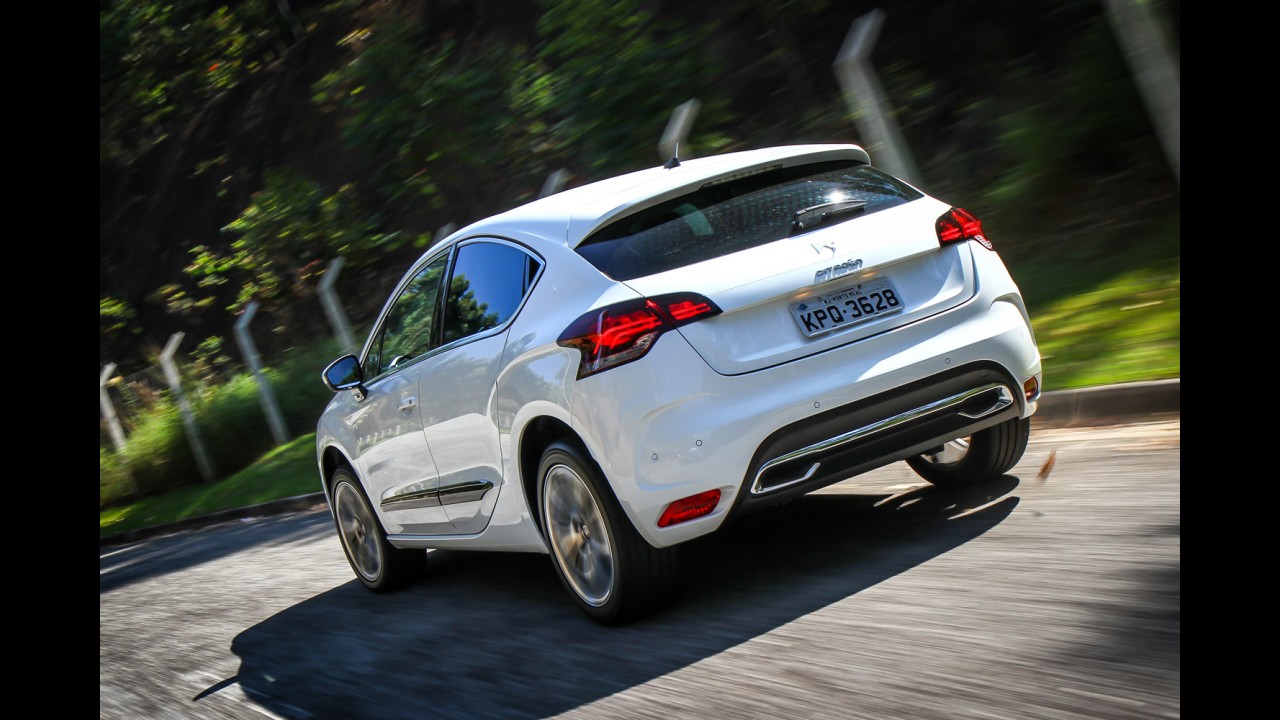 Teste: novo Mercedes Classe A encara BMW Série 1 e Citroën DS4