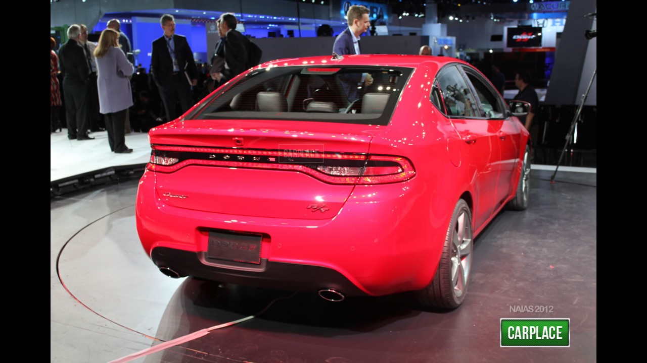 Direto de Detroit: Fotos do Novo Dodge Dart 2012