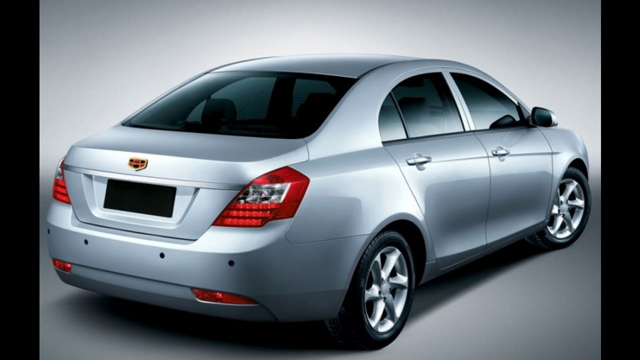 Geely começa a operar no Brasil em agosto - LC 1.0 e sedã EC7 serão os primeiros a chegar