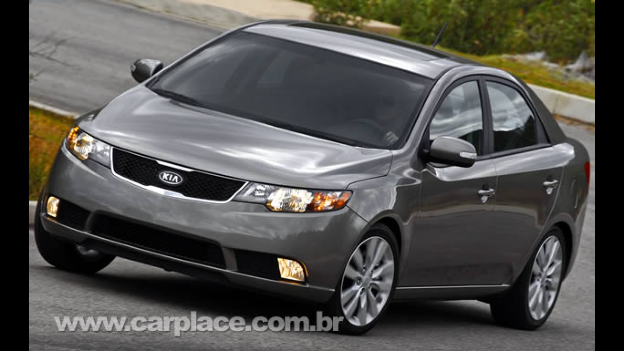 Queima de estoque: Kia divulga Cerato com preços promocionais