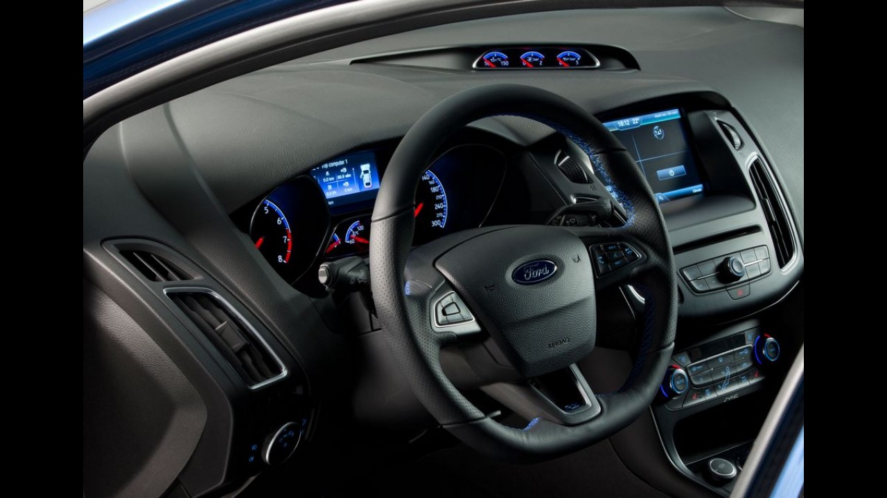 Oficial: novo Focus RS de 320 cv é revelado - veja galeria