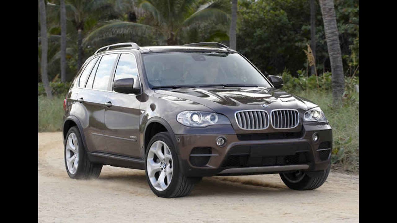 Novo BMW X5 2011 - Utilitário recebe pequenas mudanças visuais e novos motores