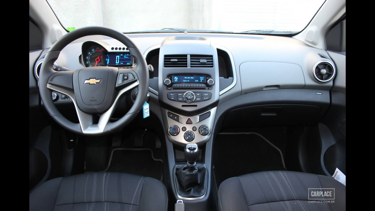 Chevrolet Sonic: Impressões ao dirigir os novos hatch e sedã no Brasil e galeria de fotos em HD