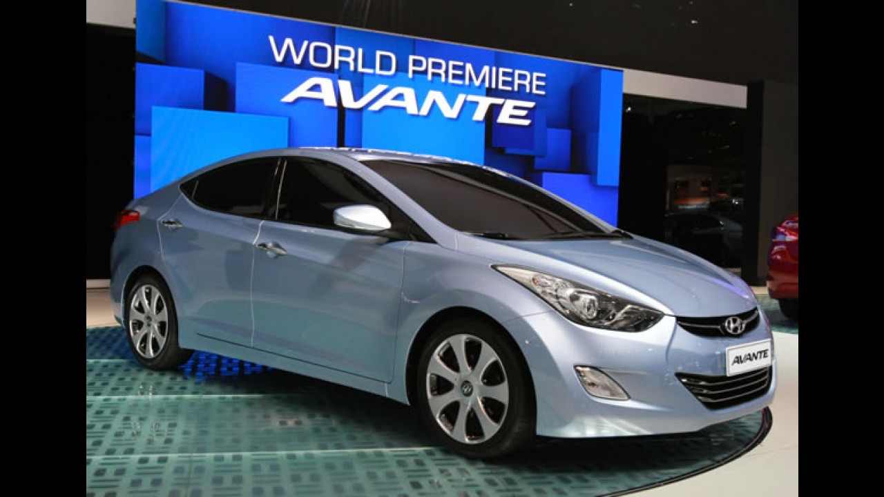 Hyundai divulga primeira imagem do interior do Novo Elantra (Avante)