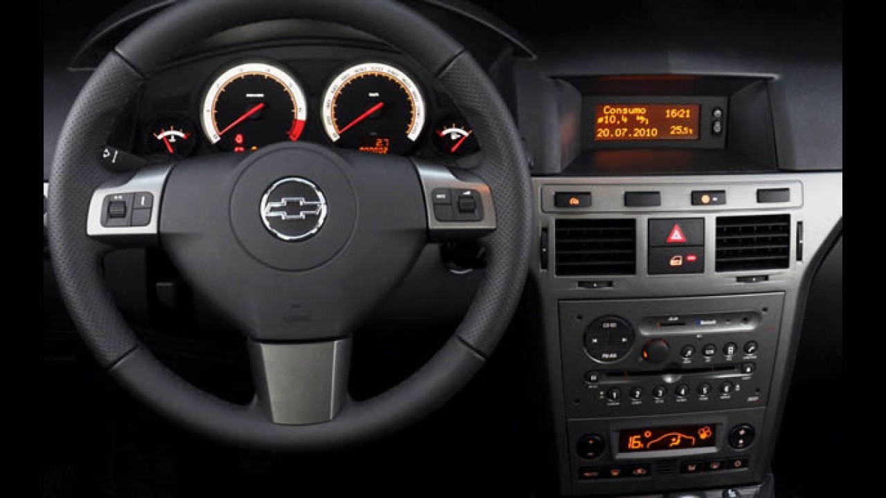 Chevrolet Vectra 2011 recebe duplo airbag e ar-condicionado digital de série e outras novidades