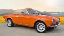 Roadster Salon EV