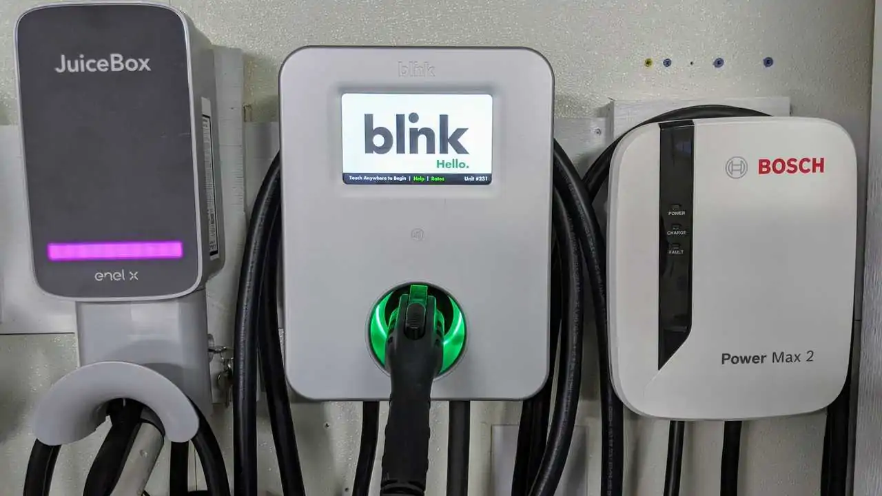 Reviewed: Blink IQ 200 High-Powered EV Charger