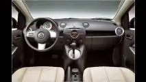 Mazda 2 mit Stufe