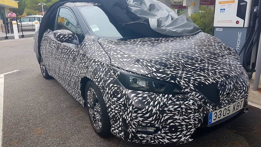 Nissan Leaf casus fotoğrafları