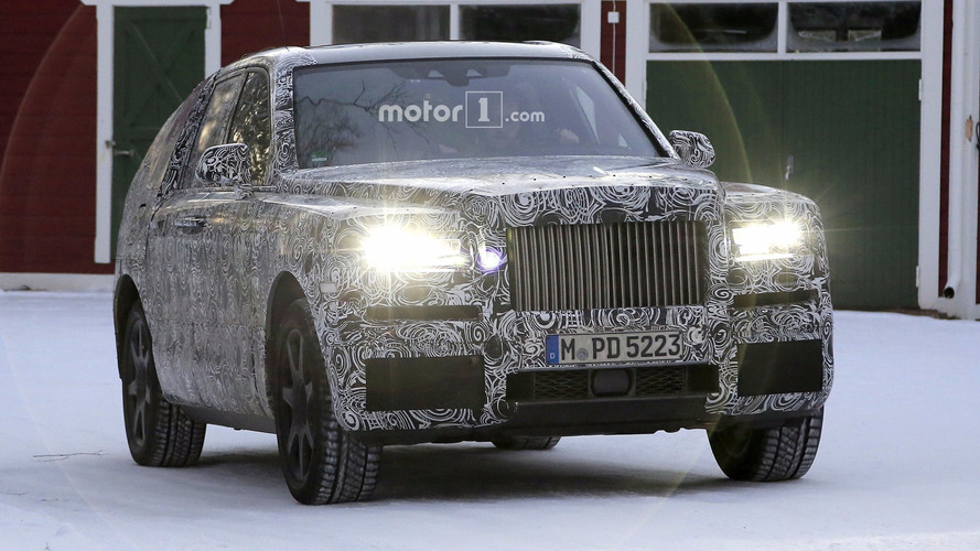 2019 Rolls-Royce Cullinan spy photos