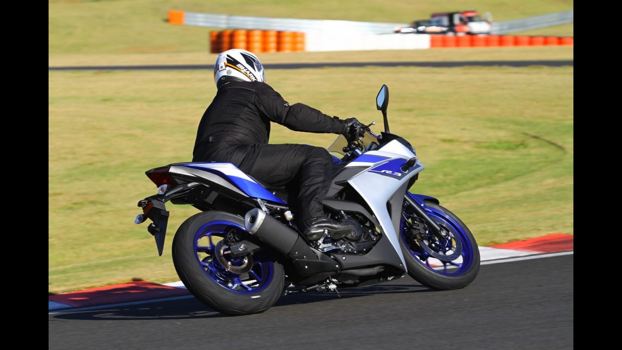 Volta rápida: Yamaha R3 vem infernizar a vida da Ninjinha