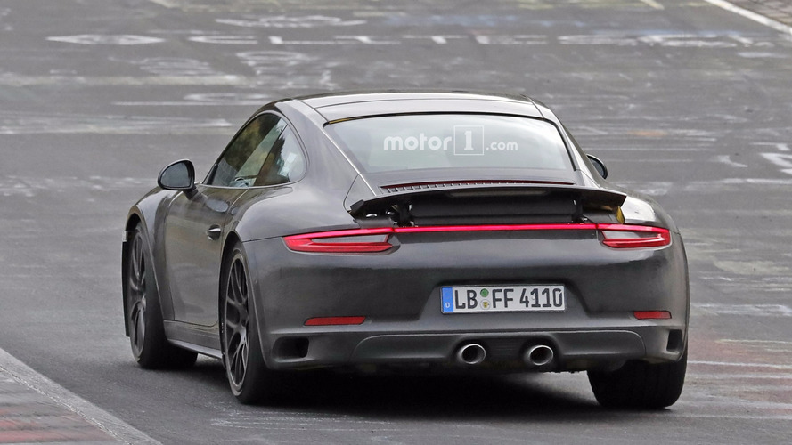 2019 Porsche 911 spy photo