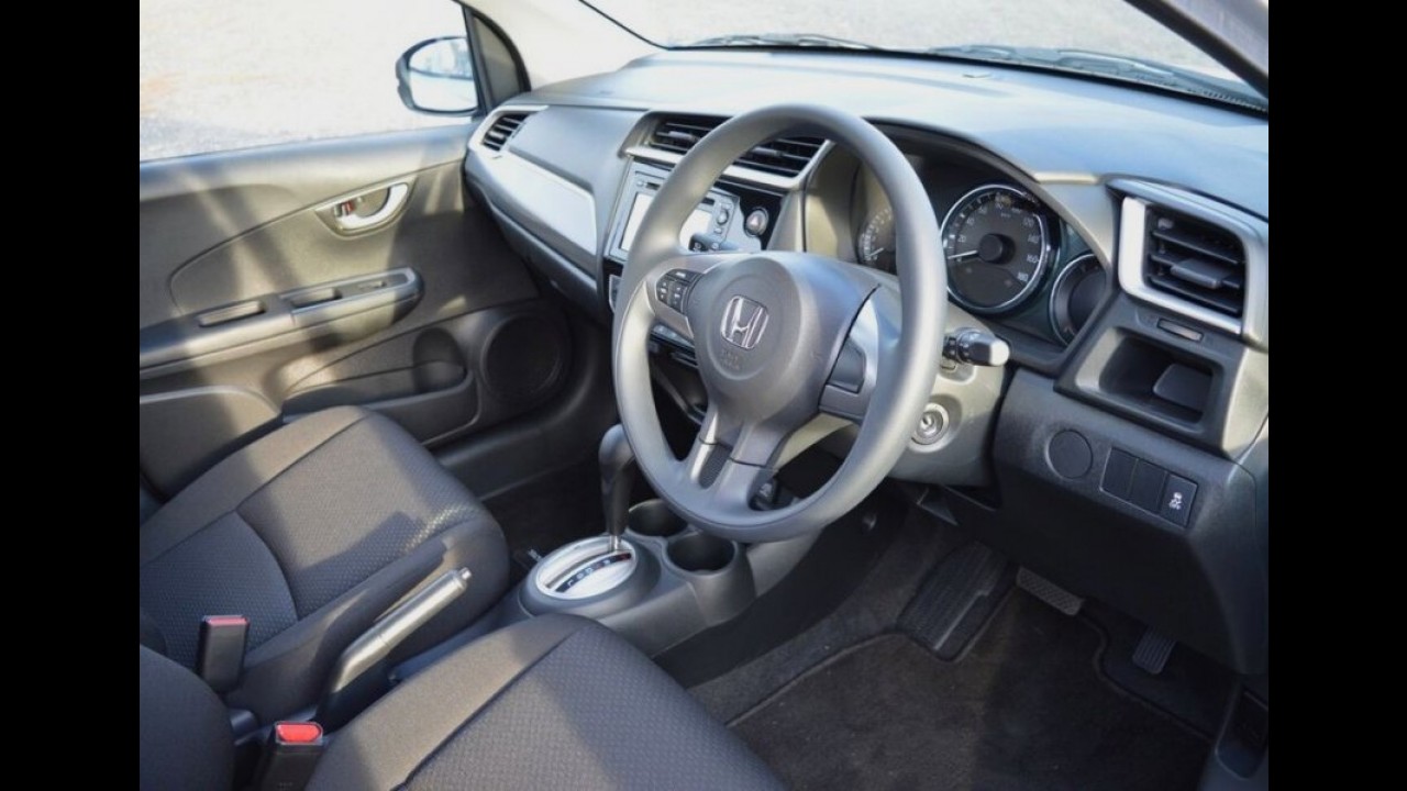 Crossover para sete, Honda BR-V aparece em detalhes pela primeira vez