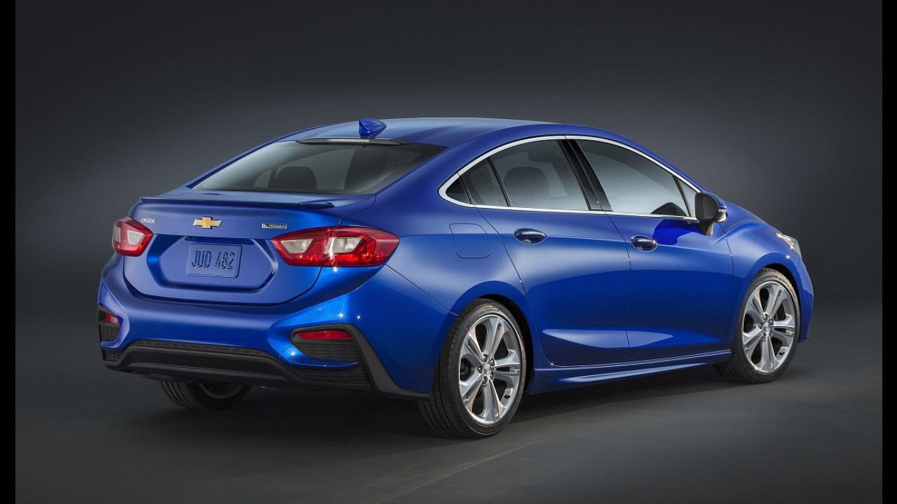 Chevrolet apresenta novo Cruze 2016 com motor 1.4 Turbo e muita tecnologia
