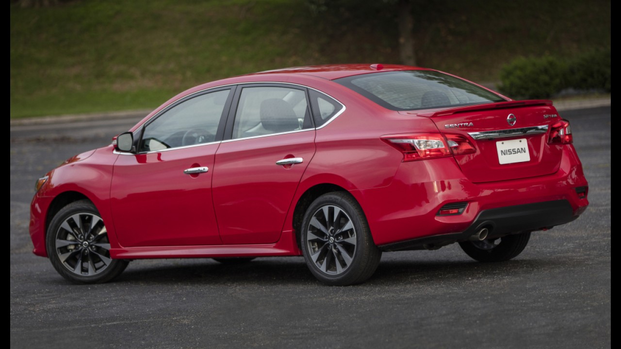 Nissan Sentra ganha versão SR turbo com visual esportivo e 190 cv