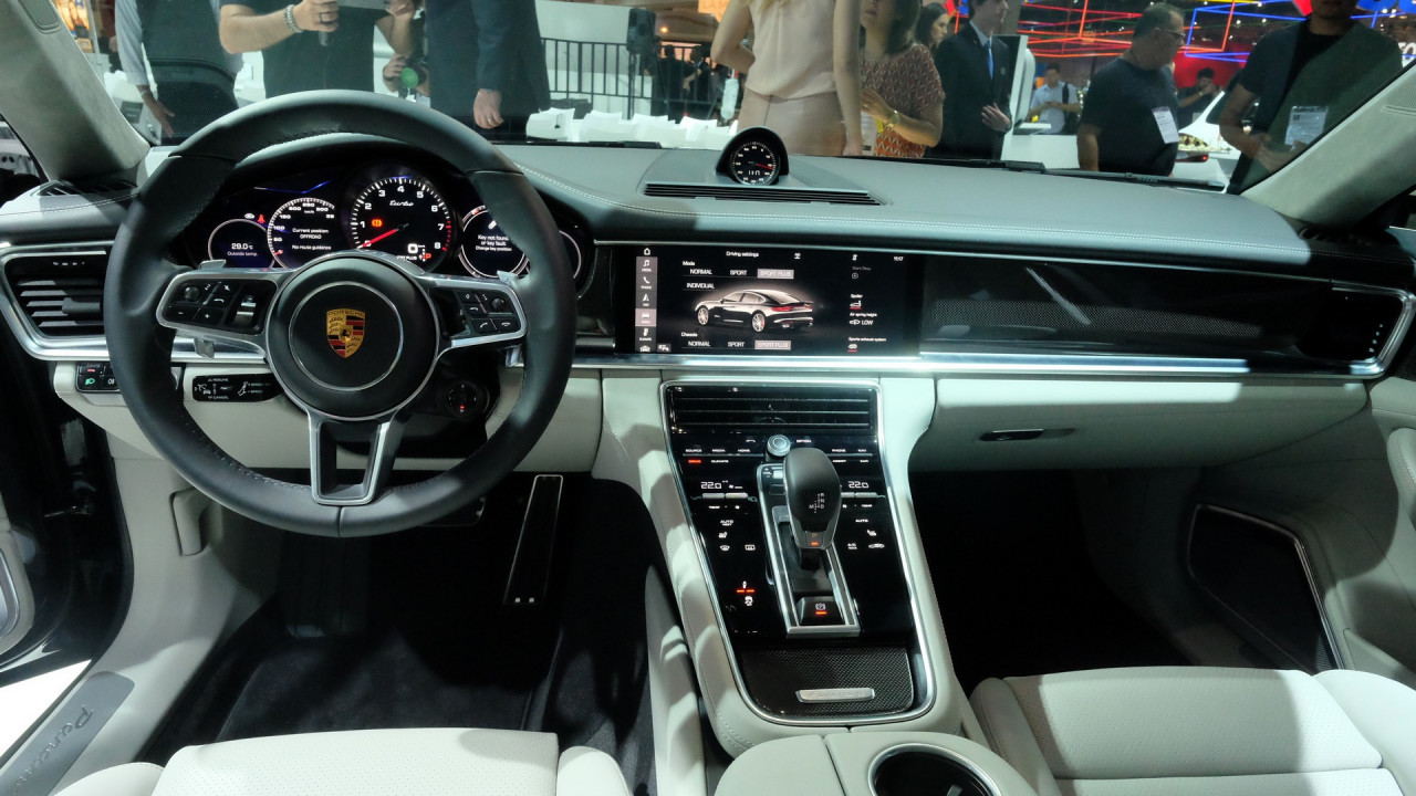 Salão do Automóvel: Porsche lança novo Panamera 2017 no Brasil - veja preços