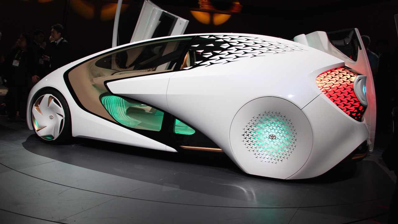 Toyota Concept-i: CES 2017