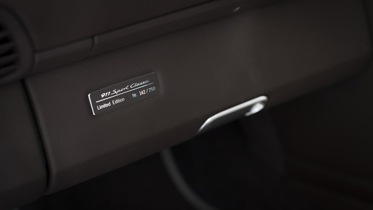 Porsche 911 Sport Classic 2010