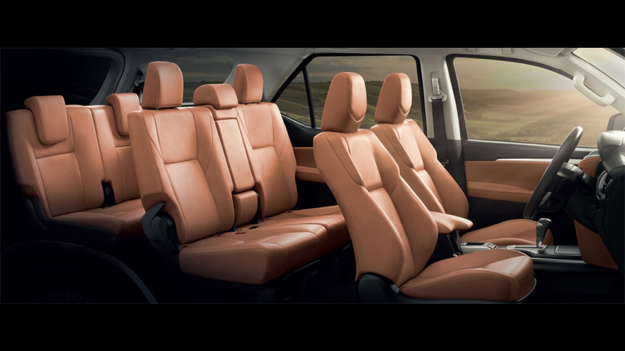 Toyota SW4 2016: primeiras imagens oficiais do interior são reveladas