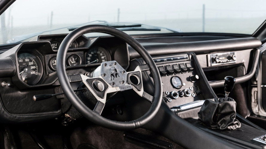 2017 - Collection Raging Bull Artcurial, à Rétromobile