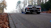 Lancia 037 Noel ağacı çekiyor
