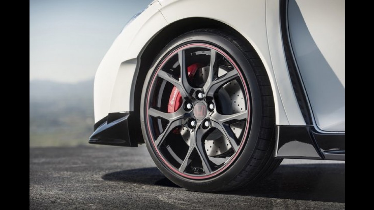 Veja as primeiras fotos do Civic Type-R 2015 que alcança 270 km/h