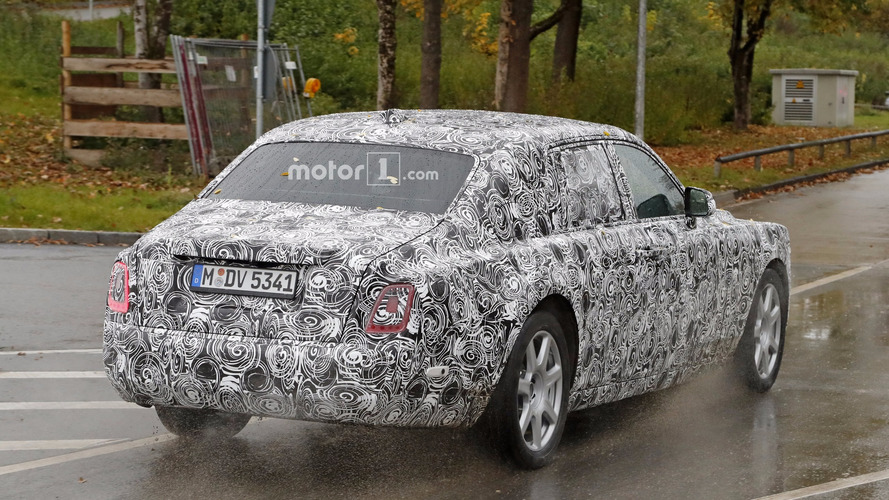 2018 Rolls-Royce Phantom casus fotoğrafları