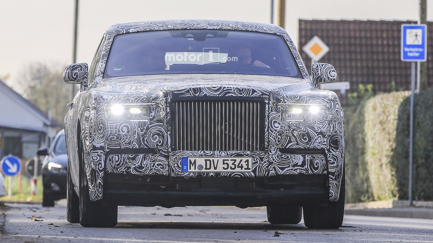 2018 Rolls-Royce Phantom spy photo