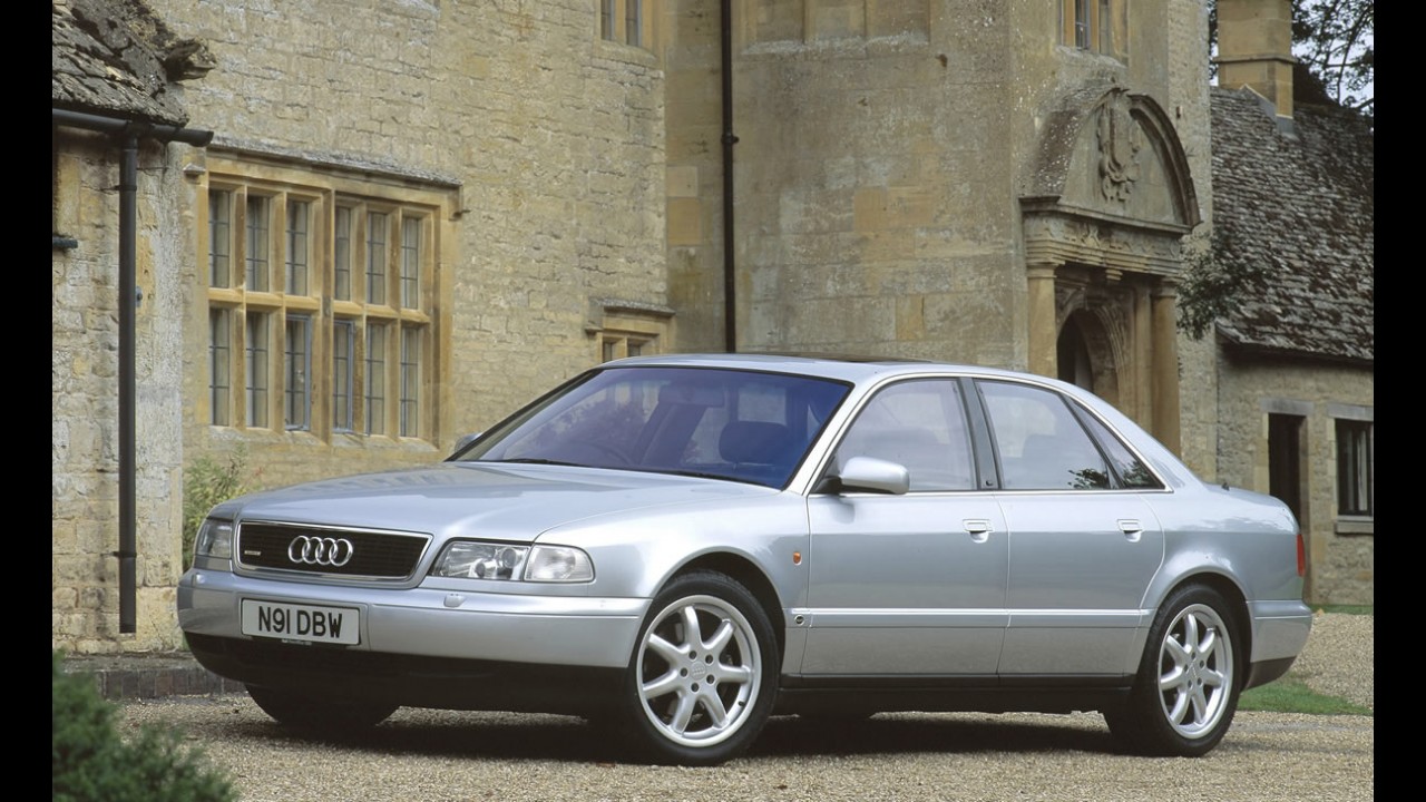 Audi A8 celebra 21 anos de história com edição luxuosa
