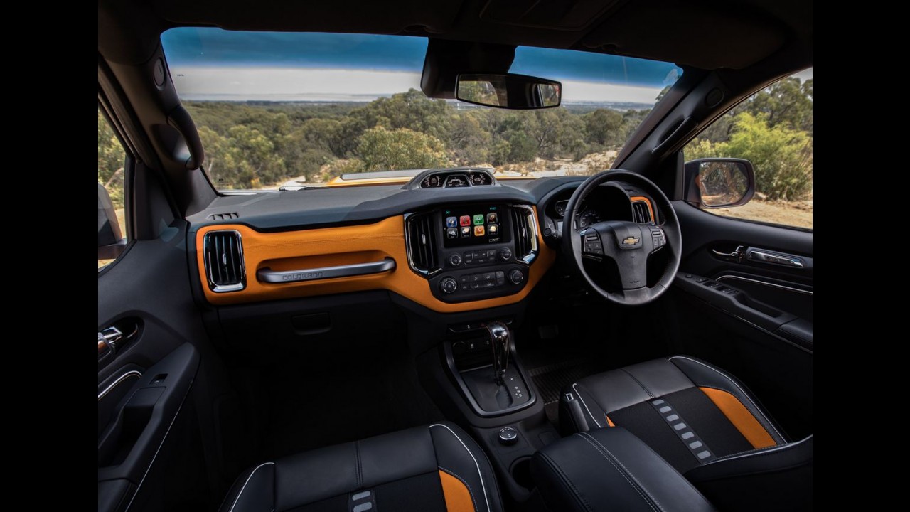 Em breve no Brasil, nova Chevrolet S10 estreia na Ásia no dia 28
