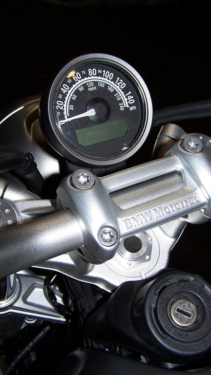 Analog Speedometer