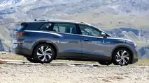 Volkswagen ID.6 Spy Shots Silhouette 