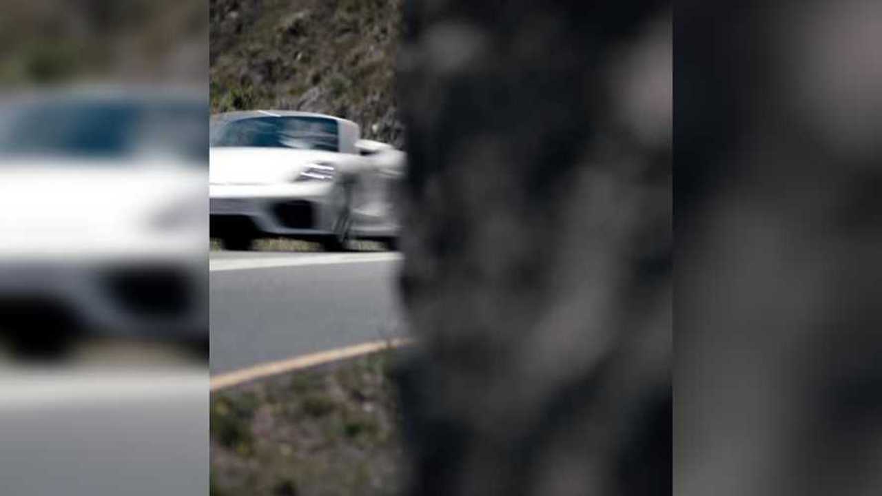 Teaser Porsche 718 Boxster Spyder