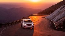 Acura 2019 Pikes Peak