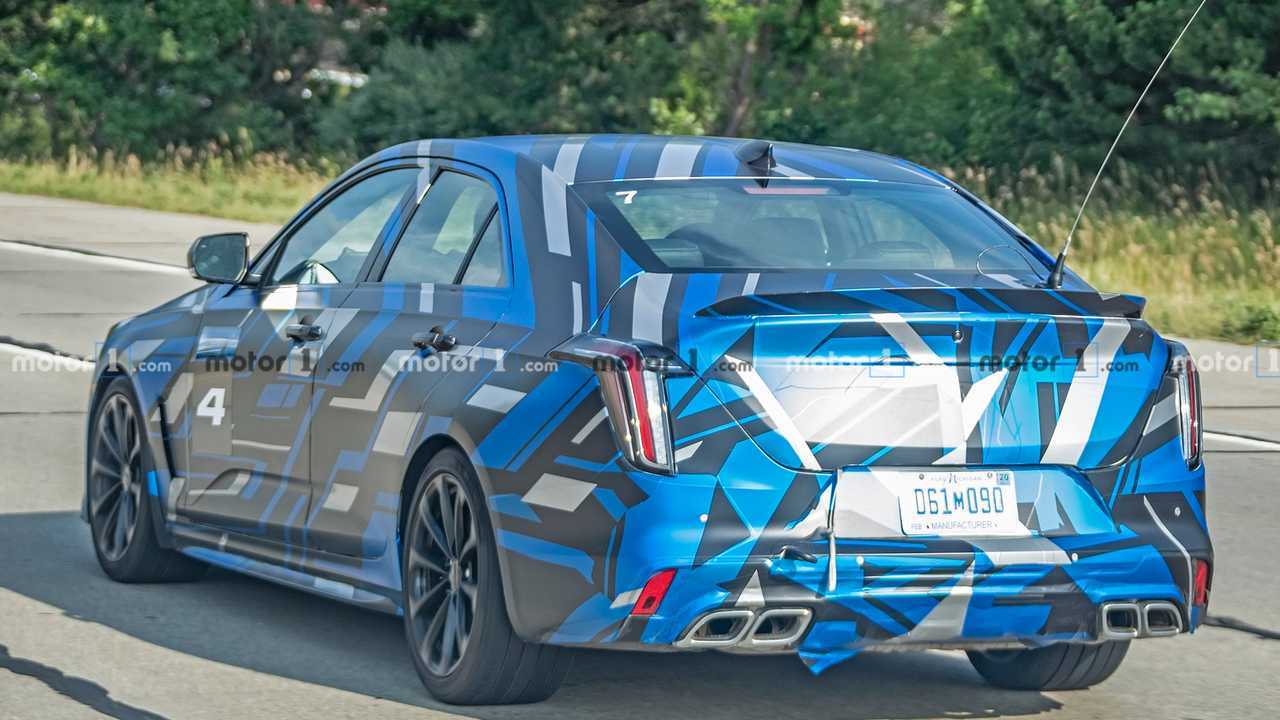 Cadillac CT4 Blackwing Spy Photo