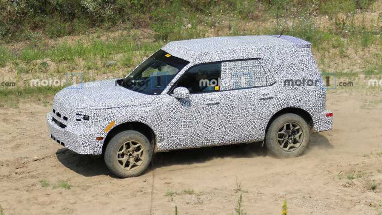 Ford Adventurer / Bebek Bronco Casus Fotoğraflar