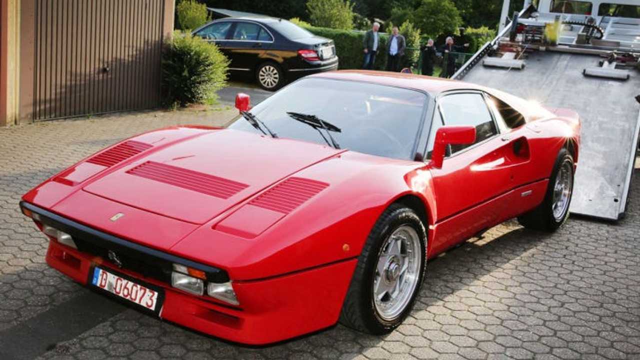 Ferrari 288 GTO volée