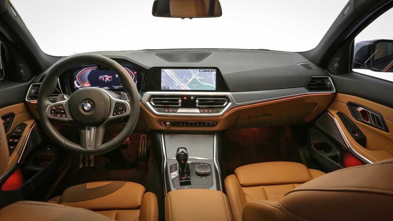 Comparativo: BMW 330i x Audi A4 x Mercedes C300